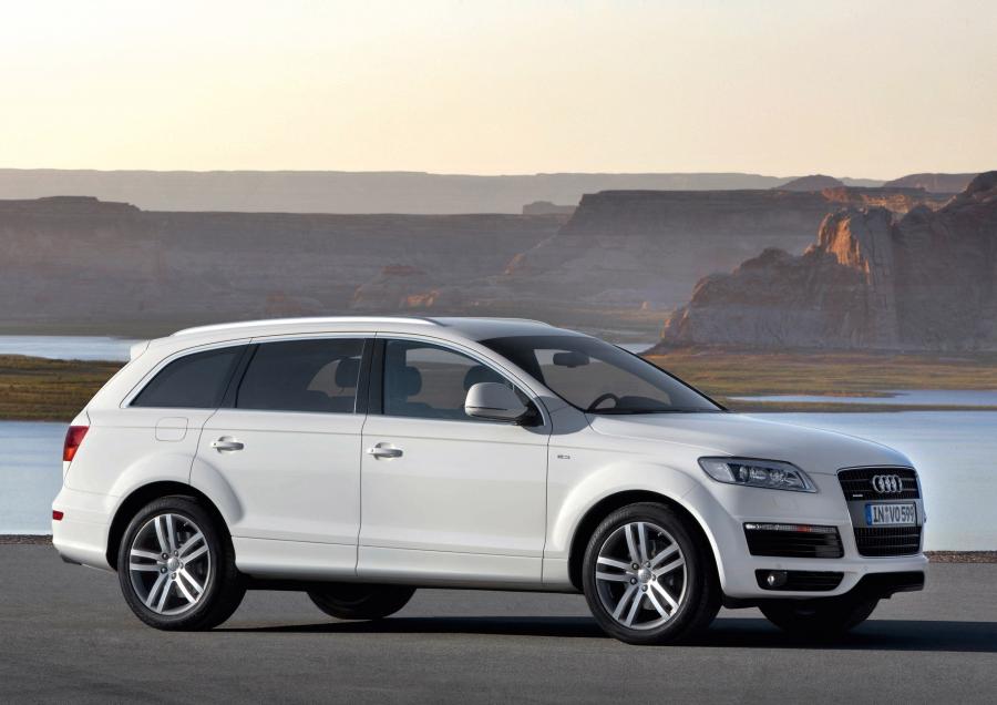  Audi Q7 V12 TDI Quattro (4L) 2008 года  (фото 14 из 73)